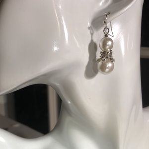 Faux pearl earrings. Handmade.